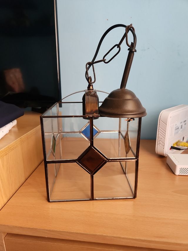 Lámpara de techo de cristal y metal