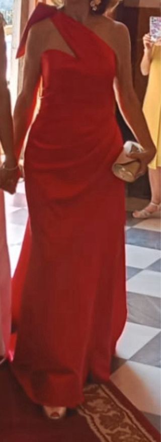 Vestido rojo Pronovias corte A, como nuevo. 