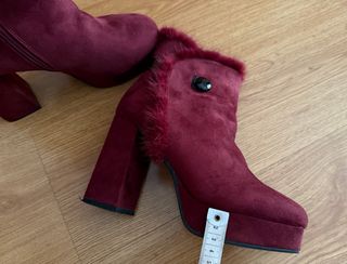 Botines de tacón con pelo T39