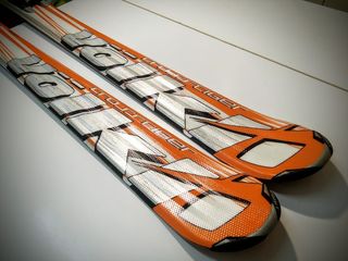 ESQUIS 170cm. CARVING. ALL MOUNTAIN.