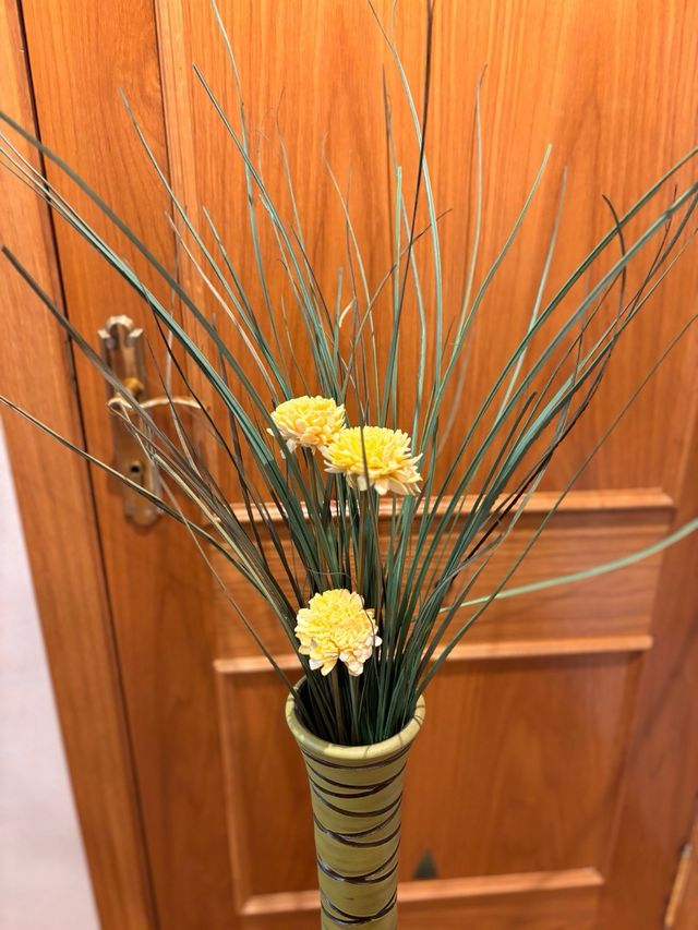 Jarrón Decorativo Verde y Negro