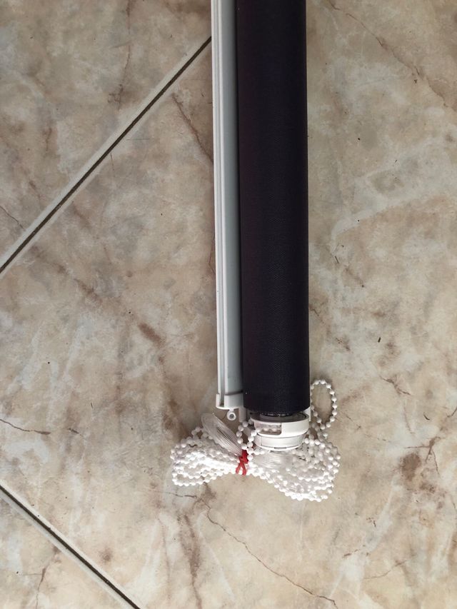 Estores de enrolar sem perfuração