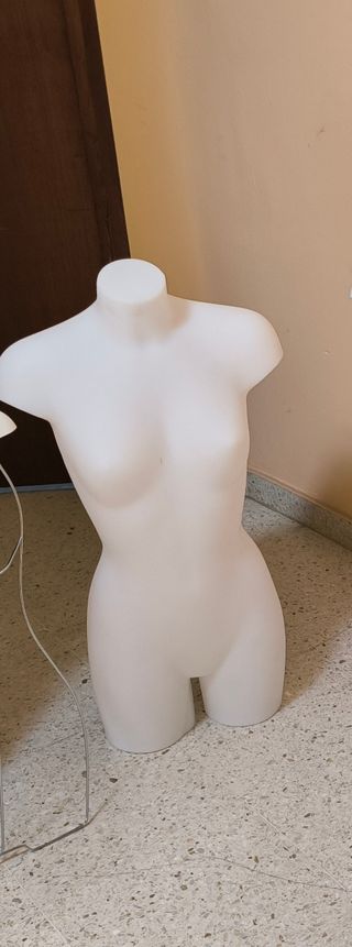 Maniquí Torso Blanco