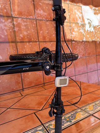 Bicicleta MTB Carbono Giant