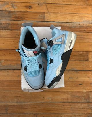Jordan Retro 4 University Blue