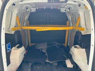 Ford Transit Courier Año 11/2020