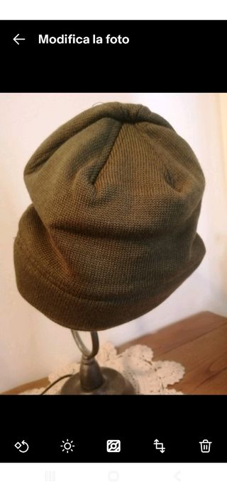 Cappello con visiera, originale E.I. verde oliva