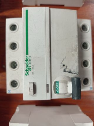 Diferencial Schneider Electric 25A
