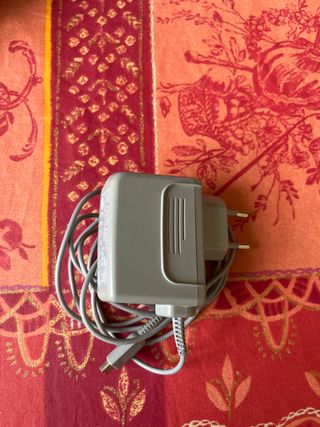 Cargador Nintendo DS Gris