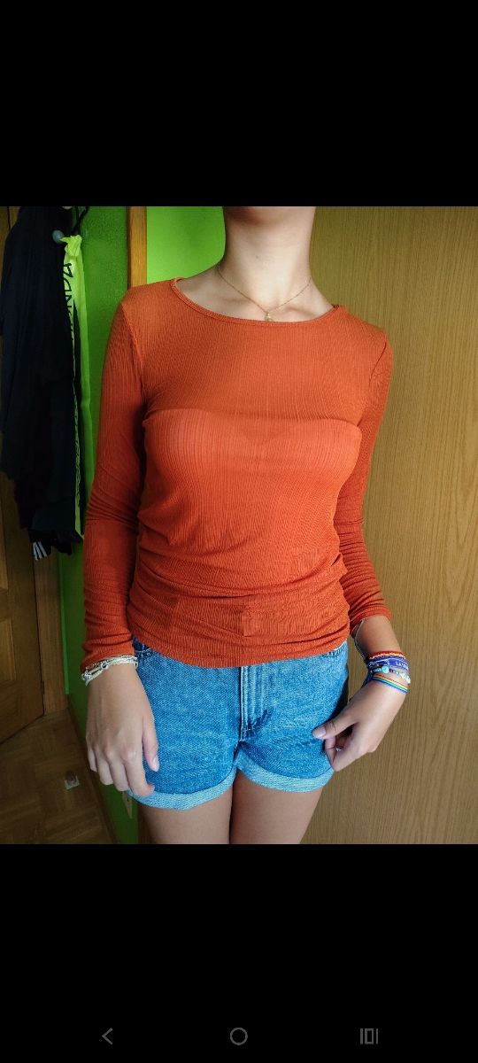 Camiseta Zara manga larga naranja