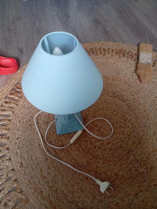 Lámparas de mesita de noche azul