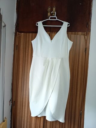 Vestido blanco elegante