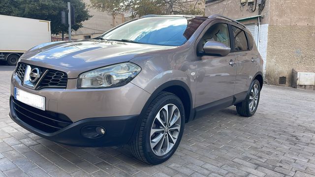 Nissan Qashqai AUTO 4X4 4WD TECHO PANORAMICO LIBRO