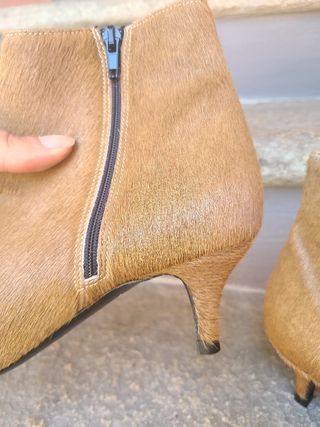 Stivaletti cavallino beige