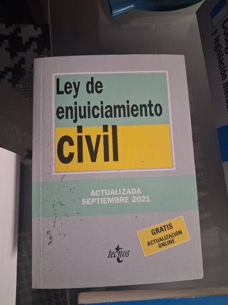 Lote Libros y Codigos Derecho 
