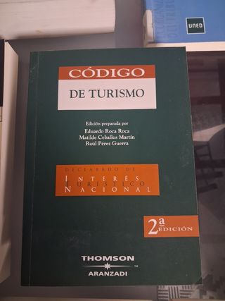 Lote Libros y Codigos Derecho 