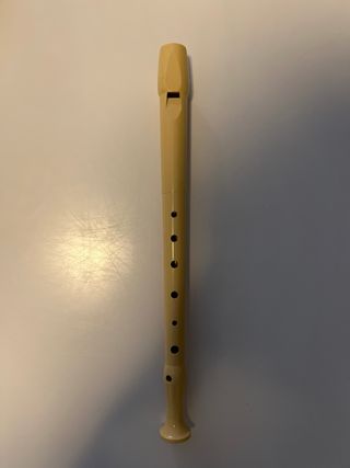 Flauta dulce color crema