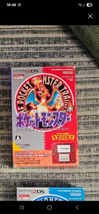 Nintendo 2DS Edición Charizard Pokémon