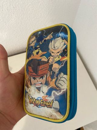 Nintendo DSi XL Roja