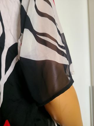 Blusa viscosa con estampado