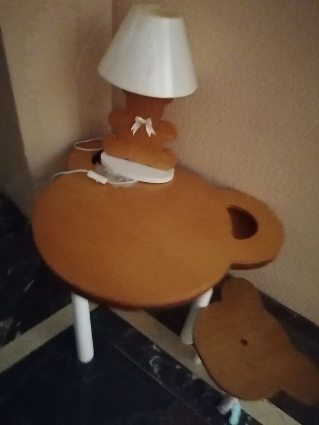 Mesa y banqueta infantil osito
