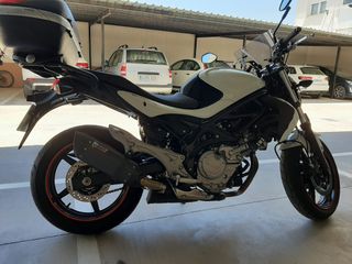 Suzuki Gladius 650 ABS Blanca