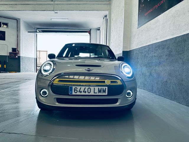 mini cooper SE 2021