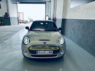 mini cooper SE 2021