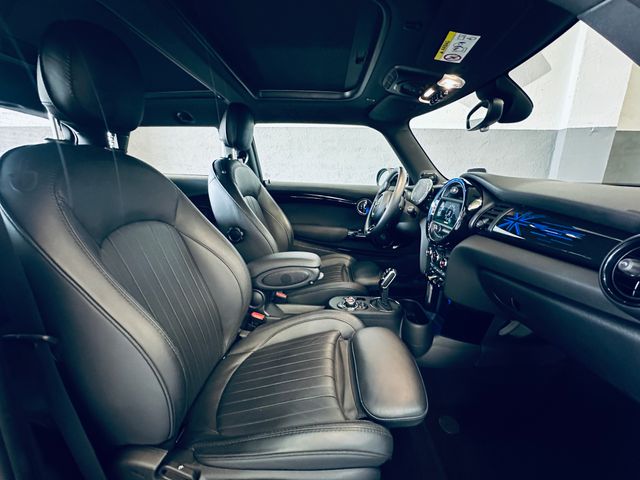 mini cooper SE 2021