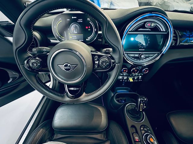 mini cooper SE 2021
