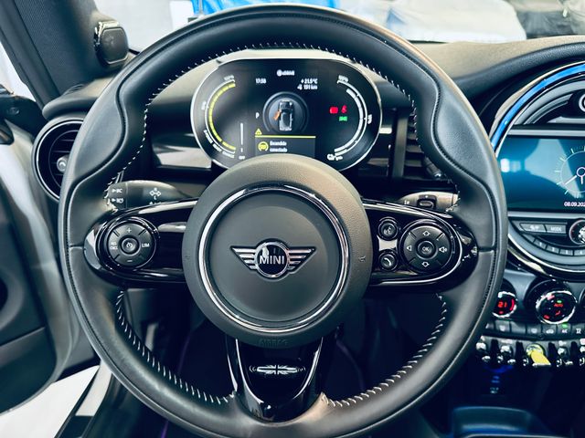 mini cooper SE 2021