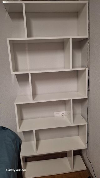 Estantería Blanca Moderna