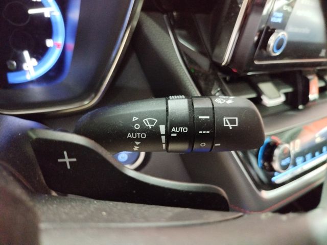 Toyota Corolla 2.0 180H Style ECVT