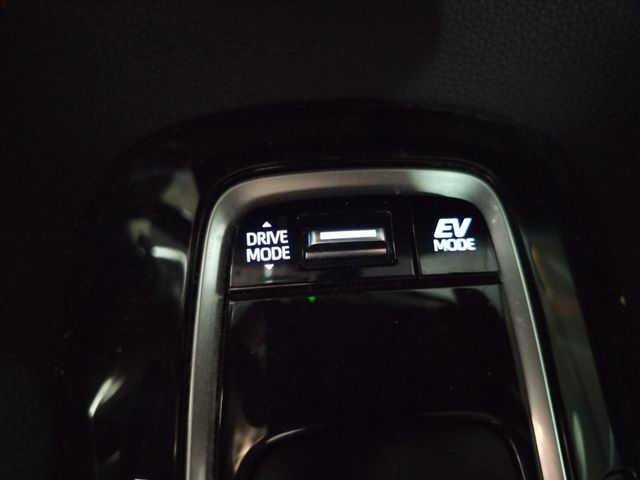 Toyota Corolla 2.0 180H Style ECVT