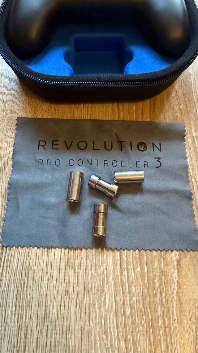 Nacon Revolution Pro 3