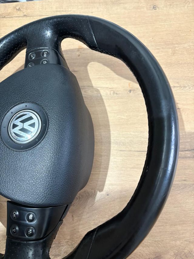 Volante Golf V GTI DSG