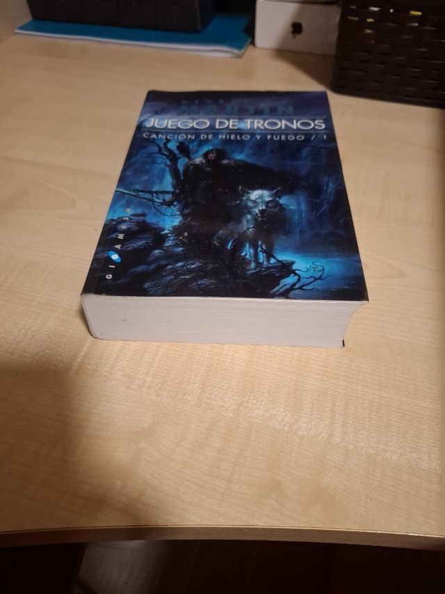 Juego de Tronos - Canción de Hielo y Fuego 1