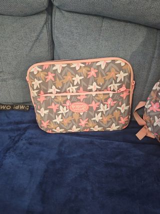 Mochila Oceans Wave y funda para portátil