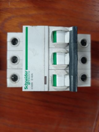 Diferencial Schneider Electric 40A