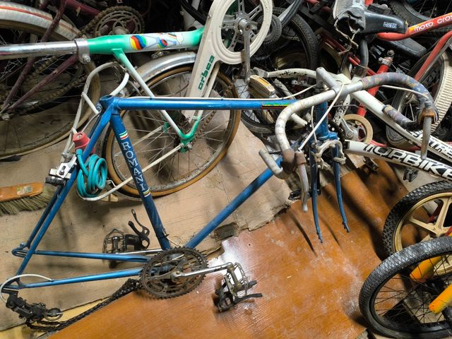 Bicicleta de carreras Romani