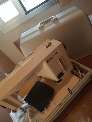Máquina de coser Singer