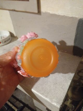 Bicchiere porta oggetti decorato