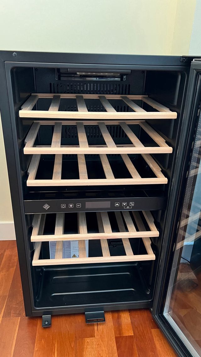 Vinoteca La Sommelière 29 Botellas ECS31.2Z