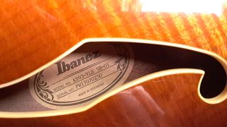 Guitarra eléctrica Ibanez Tipo 335