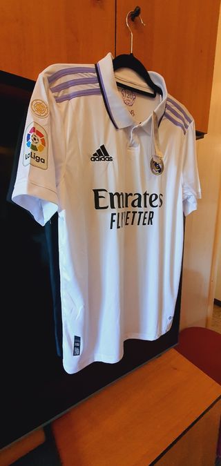 Camiseta Oficial del Real Madrid 2022-2023