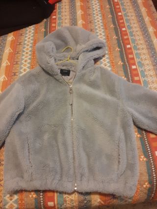 Bershka Chaquetón Gris Peluche está nuevo Talla M