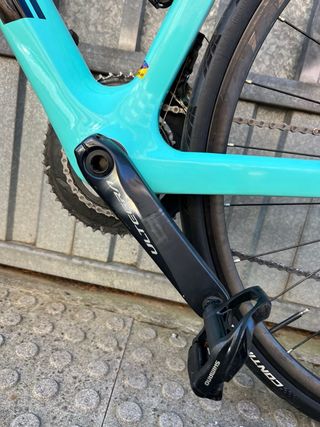 Bianchi Infinito XE Ultegra Bicicleta de Carbono
