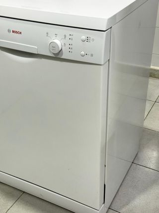 LAVAVAJILLAS BOSCH BLANCO