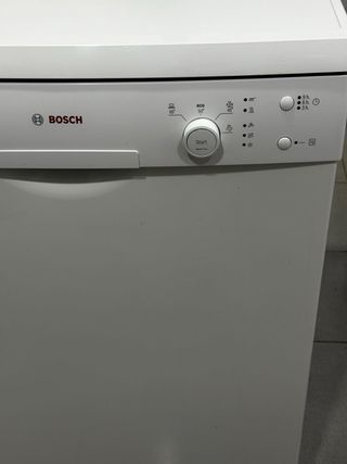 LAVAVAJILLAS BOSCH BLANCO