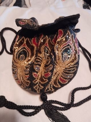 Bolso bombonera bordado